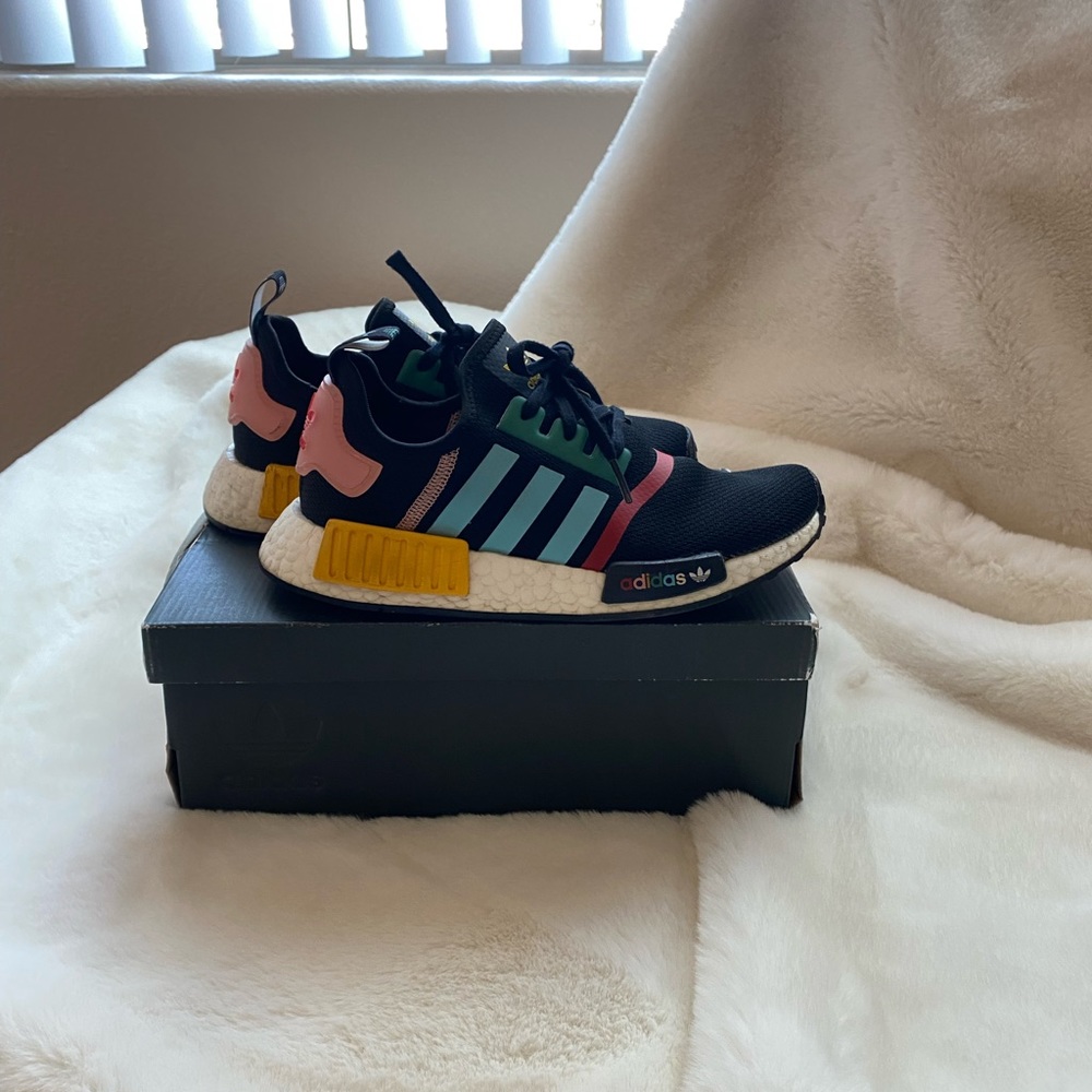 Adidas NMD_R1J